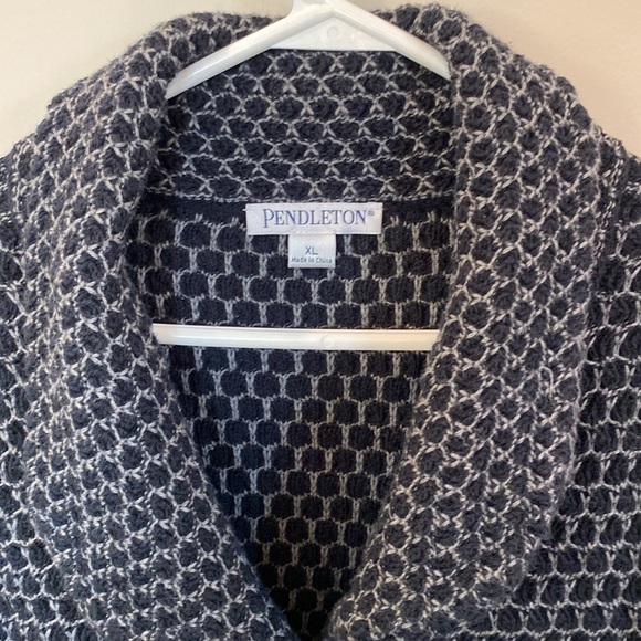 Womens Pendleton Top - Picture 2 of 4